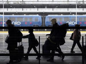 AS Cabut Syarat Tes Covid-19 untuk Pelancong