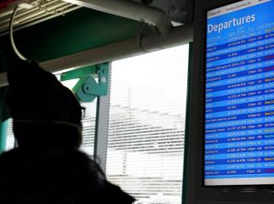 Selain Corona, Ini Biang Kerok Banyak Penerbangan di AS Batal Selain Corona, Ini Biang Kerok Banyak Penerbangan di AS Batal