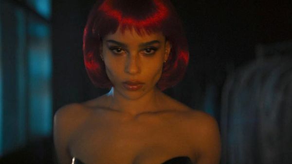 Zoe Kravitz Sang Catwoman Badass dari Segala Sisi