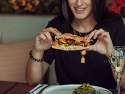 7 Tips Diet Terbaik Tahun 2021 Menurut Pakar Kesehatan