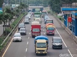 Kena Deh! Belasan Truk Obesitas Dirazia di Tol Jakarta-Cikampek