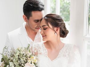 8 Foto Mesra Darius Sinathrya & Donna Agnesia Pemotretan Bak Prewedding