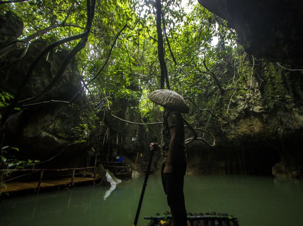 Menyusuri Situs Warisan Geologi di Meratus Menyusuri Situs Warisan Geologi di Meratus