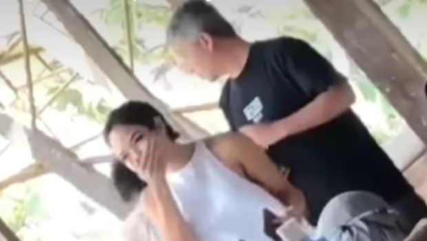 Gisel dan Gading liburan bareng