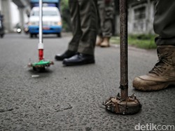 Jadi Korban Ranjau Paku? Jangan Langsung Berhenti Sembarangan