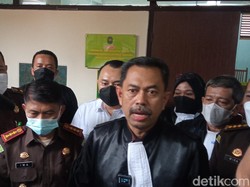 Herry Perkosa 13 Santriwati By Design, Kajati Jabar: Kejahatan Luar Biasa!