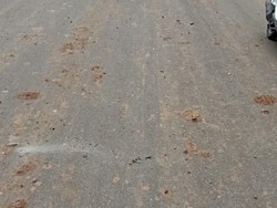 Tergelincir Ceceran Tanah, Pesepeda di Jl Sudirman Dilarikan ke RS