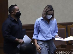 Nia Ramadhani-Ardi Bakrie Divonis 1 Tahun Penjara!