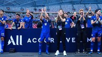 Madame Pang atau Nualphan Lamsam menjadi manajer Timnas Thailand di gelaran Piala AFF 2020. (Foto: Instagram @panglamsam)