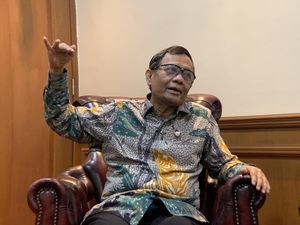Mahfud Md: Masyarakat Senang Tak Ada Sweeping-Anarkisme di 2021 Mahfud Md: Masyarakat Senang Tak Ada Sweeping-Anarkisme di 2021