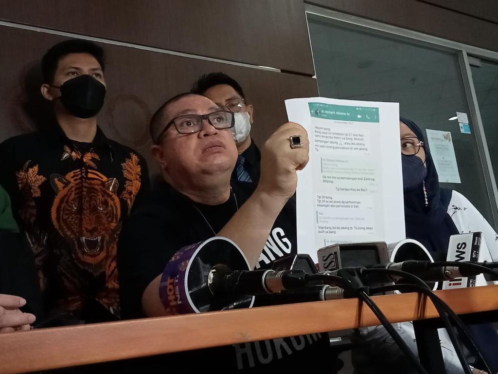 Razman Arif Nasution Dipecat Jadi Kuasa Hukum Richard Lee