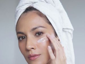Ini 6 Rekomendasi Eye Cream untuk Mata Panda Usia 30-an Ini 6 Rekomendasi Eye Cream untuk Mata Panda Usia 30-an