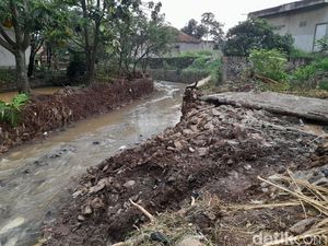 Terkini! Sisa Dampak Banjir Bandang di Jatinangor