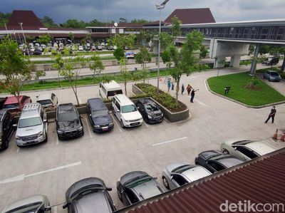 Cantiknya Rest Area Skybridge Semarang untuk Foto-foto