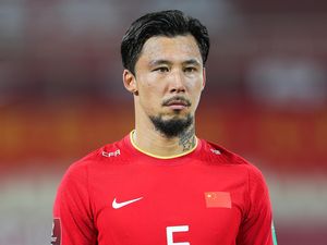 Tegas! China Larang Pesepakbola Tim Nasional Tatoan