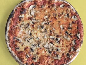 5 Rekomendasi Pizza Enak di Ubud Buat Ngemil Saat Liburan 5 Rekomendasi Pizza Enak di Ubud Buat Ngemil Saat Liburan