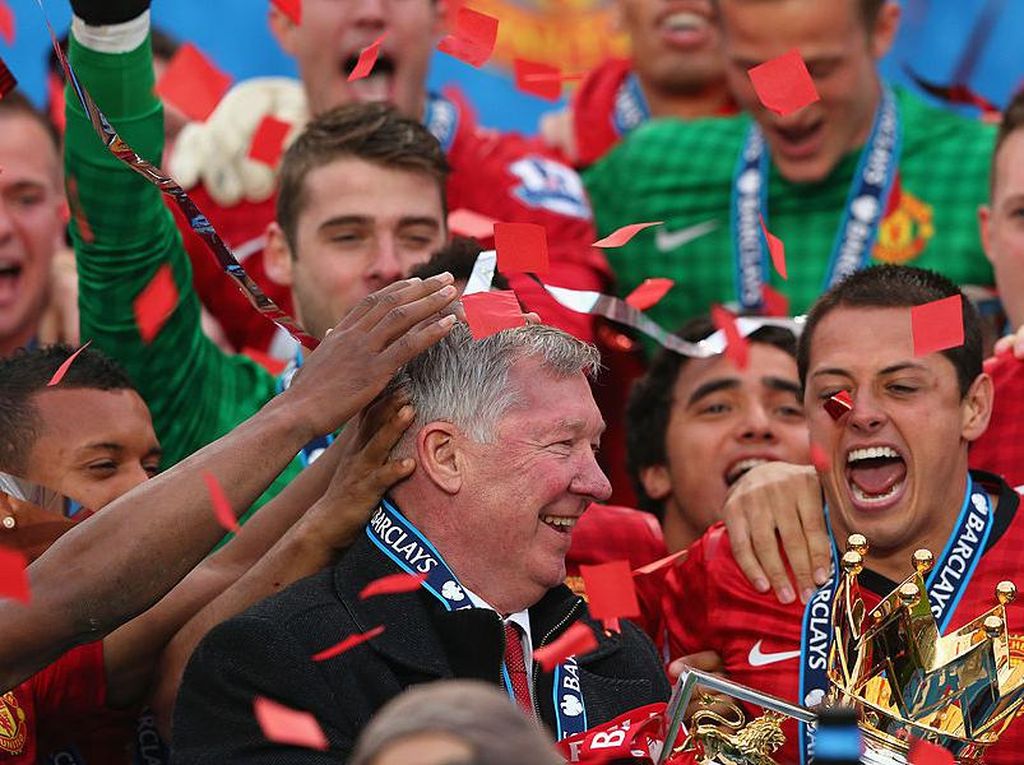 Momen-momen Tak Terlupakan Sir Alex Ferguson yang Kini Ultah ke-80 Momen-momen Tak Terlupakan Sir Alex Ferguson yang Kini Ultah ke-80