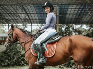 Almira Andani Ketagihan Berkuda, Sampai Dibilang Freak Almira Andani Ketagihan Berkuda, Sampai Dibilang Freak