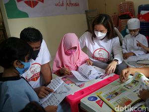 Berbagi Literasi untuk Indonesia