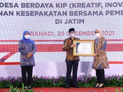 Bupati Banyuwangi Raih Penghargaan soal Peningkatan Jumlah Desa Maju