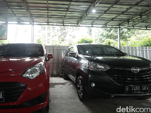 Non Muslim Ikut Kredit Mobil Syariah? Di Dealer Ini Bisa, Kok! Non Muslim Ikut Kredit Mobil Syariah? Di Dealer Ini Bisa, Kok!