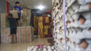 Harga Telur Melambung, Omzet Agen Menurun