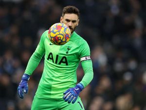 Hugo Lloris 2 Tahun Lagi di Tottenham, Resmi Perpanjang Kontrak