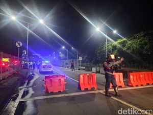 Penampakan Jembatan Suramadu Ditutup Saat Malam Tahun Baru