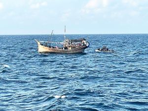 2 ABK KM Frikenra asal Langsa Ditemukan Selamat di Perairan Malaysia 2 ABK KM Frikenra asal Langsa Ditemukan Selamat di Perairan Malaysia