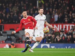 Man United Ungguli Burnley 3-1 di Babak Pertama