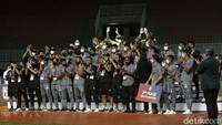 Martapura Dewa United meraih peringkat ketiga dan berhak atas hadiah 350 juta rupiah. Sementara juara ke 4 PSIM mendapatkan uang 250 juta rupiah.