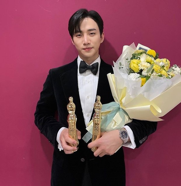 Penghargaan Lee Junho