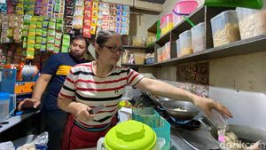 Pedas Nagih! Seblak Cobek Teh Ida yang Ngumpet di Braga
