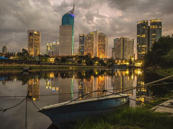 Senja Terakhir 2021 di Jakarta