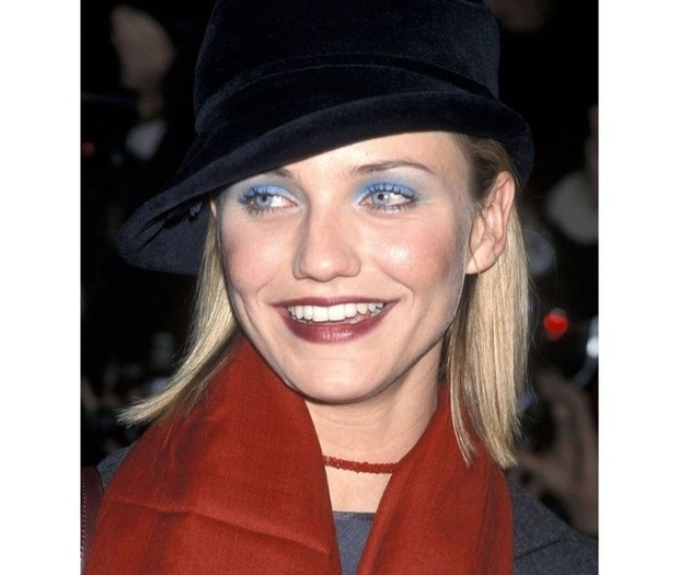 perbandingan tren makeup tahun 2000-an dengan gaya makeup 2021