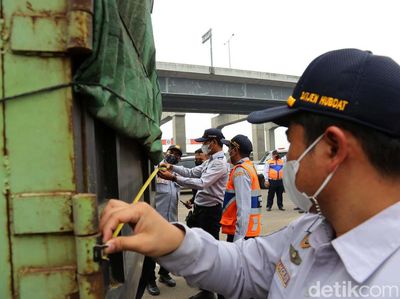 Razia Truk Obesitas Jelang Tahun Baru