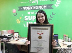 Cerita Uung yang Raih MURI Berkat Buka Konsultasi Gratis Bagi Ibu Menyusui