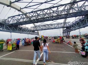 Makin Sore, Jembatan Suroboyo Kian Ramai