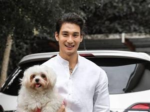 Terpopuler Sepekan: Biksu Kontroversial Ini Jadi Pria Tertampan di Dunia 2021 Terpopuler Sepekan: Biksu Kontroversial Ini Jadi Pria Tertampan di Dunia 2021