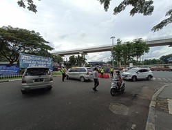 Ingat! Ada Ganjil Genap di TMII, Sejumlah Kendaraan Diputar Balik