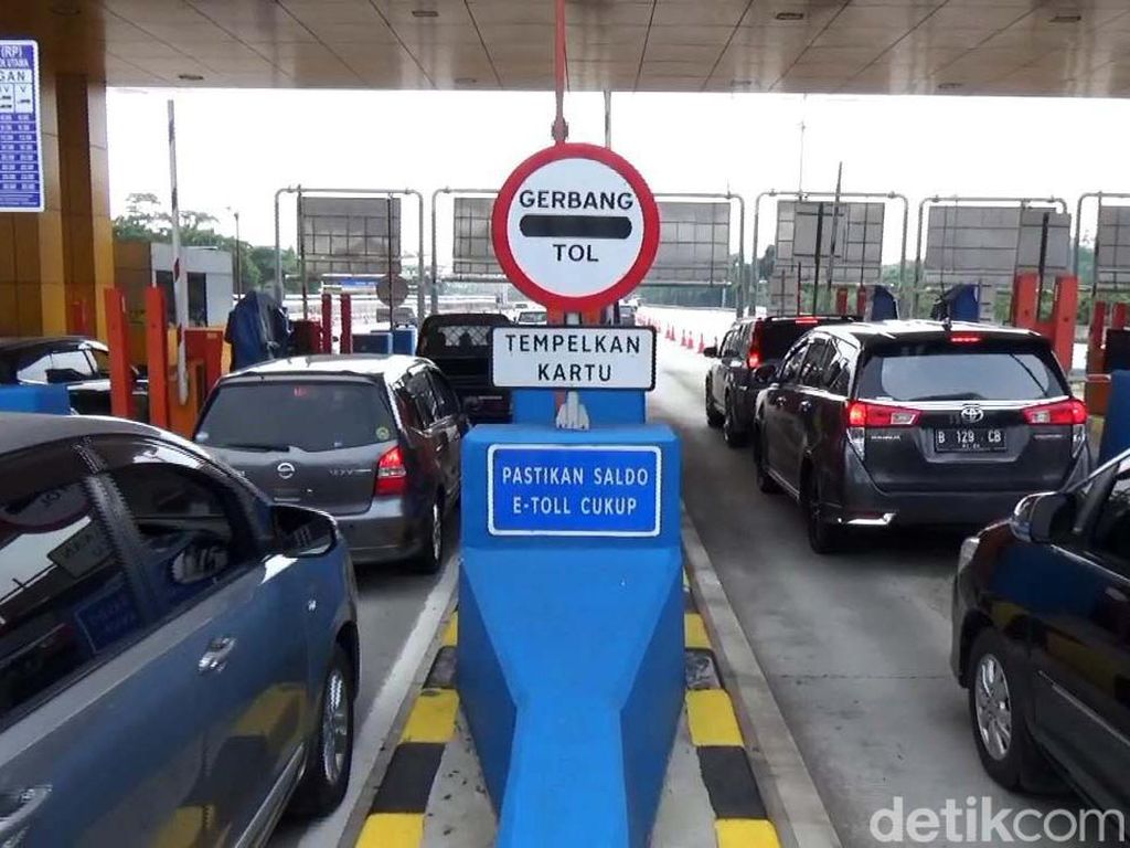 Tahun Baru 300 Ribu Kendaraan Tinggalkan Jakarta, Hari Ini Puncak Arus Balik