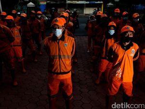 Pemprov DKI Kerahkan 2.500 Petugas Kebersihan Saat Malam Takbiran-Lebaran