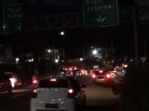Malam Minggu, Situasi Lalin di Kawasan Puncak Lancar