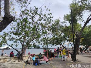 Tercatat 9.000 Pengunjung Padati Ancol di Libur Tahun Baru 2022 Tercatat 9.000 Pengunjung Padati Ancol di Libur Tahun Baru 2022
