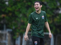 Latihan Thailand Jelang Hadapi Indonesia: Santai di Bawah Guyuran Hujan