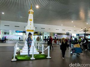 Foto: Malioboro Mini di Bandara YIA Diserbu Wisatawan Foto: Malioboro Mini di Bandara YIA Diserbu Wisatawan