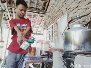 Bangkit dari Pandemi, Pemuda Difabel di Klaten Ini Rintis Usaha Angkringan Bangkit dari Pandemi, Pemuda Difabel di Klaten Ini Rintis Usaha Angkringan