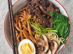 Resep Pembaca: Resep Udon Sapi Rumahan yang Manis Gurih