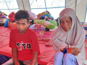 Harapan Tertimbun Erupsi Semeru, Mari Bantu Rudy Menyambung Hidup