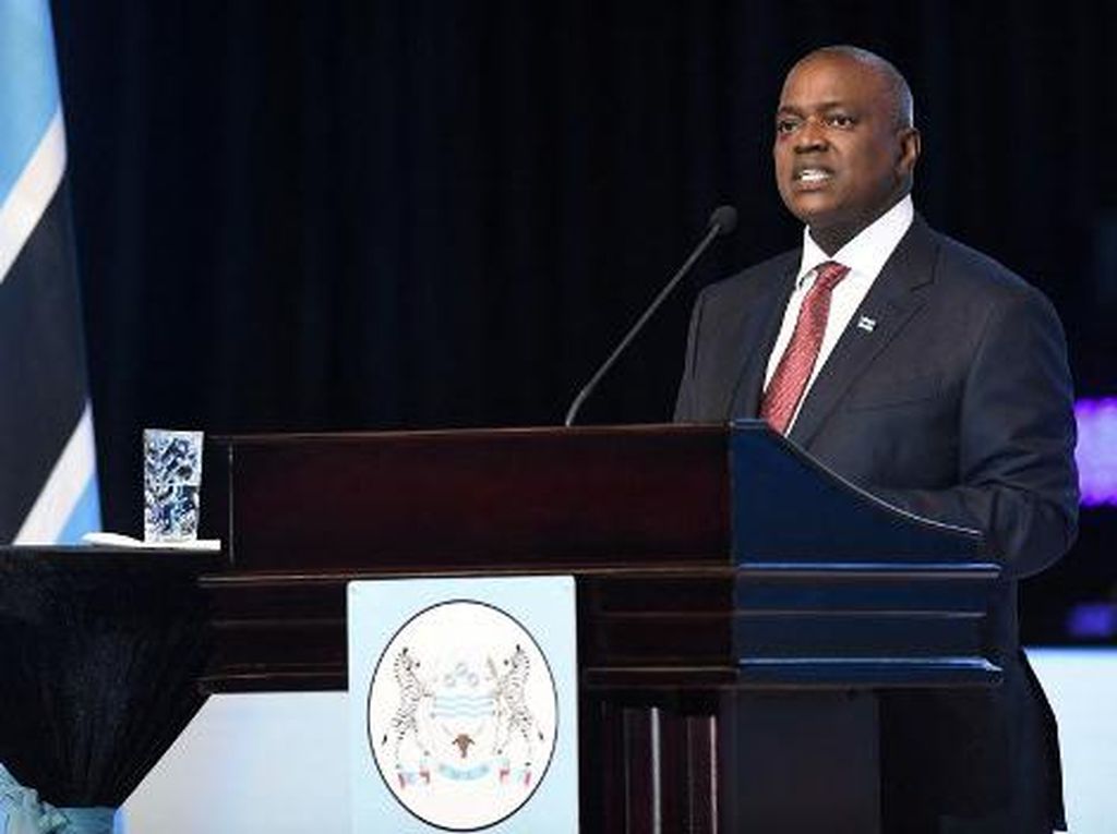 Presiden Botswana Positif COVID-19 Presiden Botswana Positif COVID-19